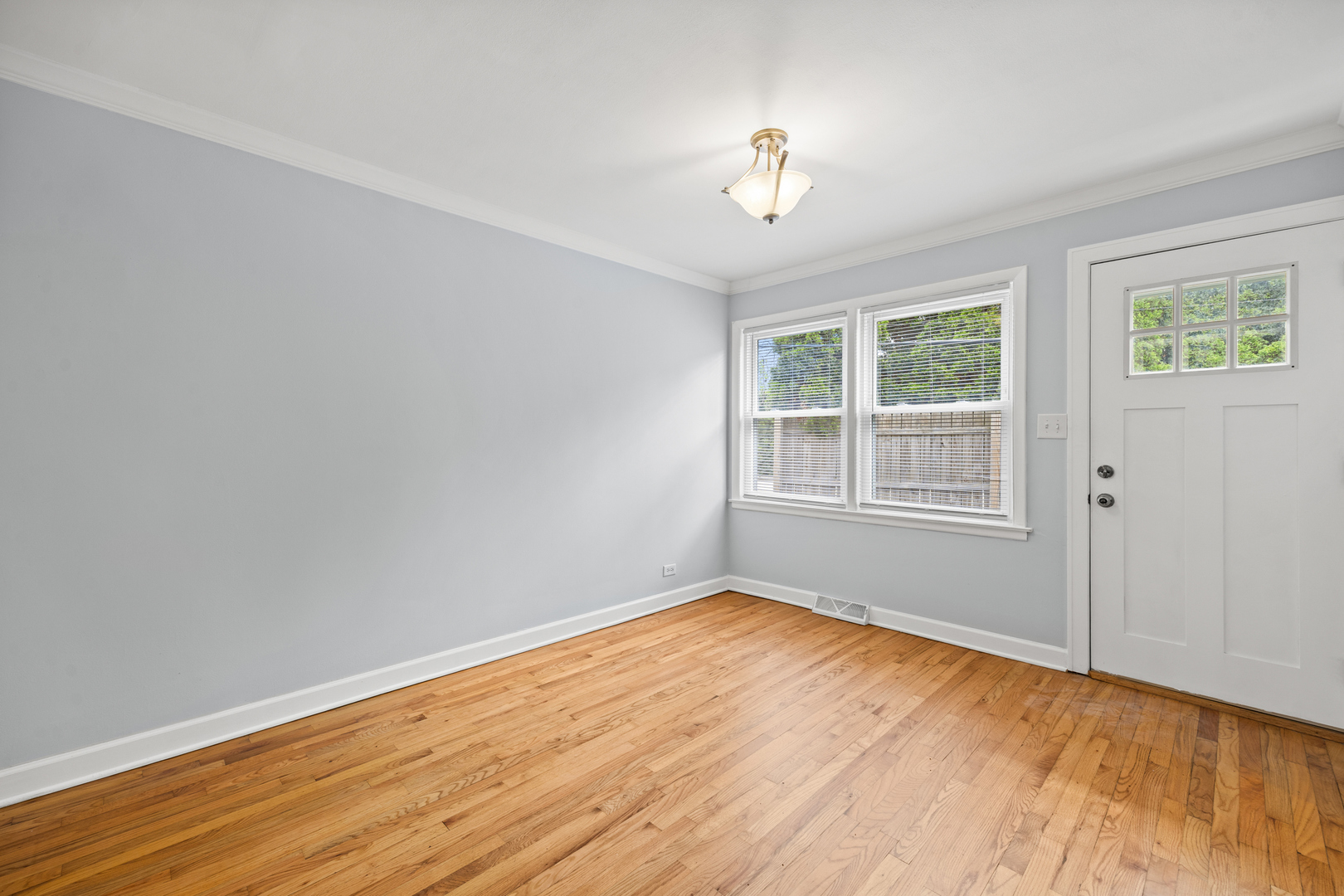 939 Long Road Glenview, IL 60025 - Photo 9 of 35