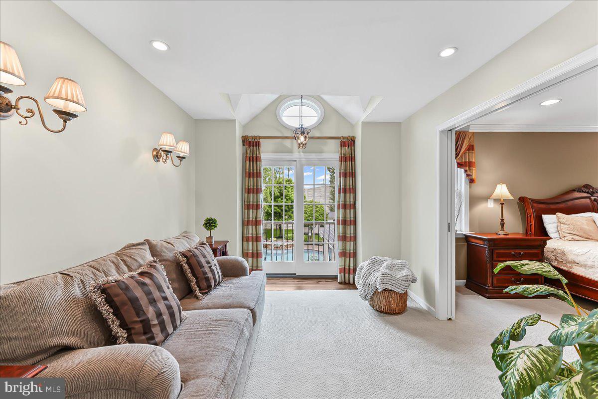 780 Tannery Drive Wayne, PA 19087 - Photo 38 of 59 a living room with furniture chess board and a window