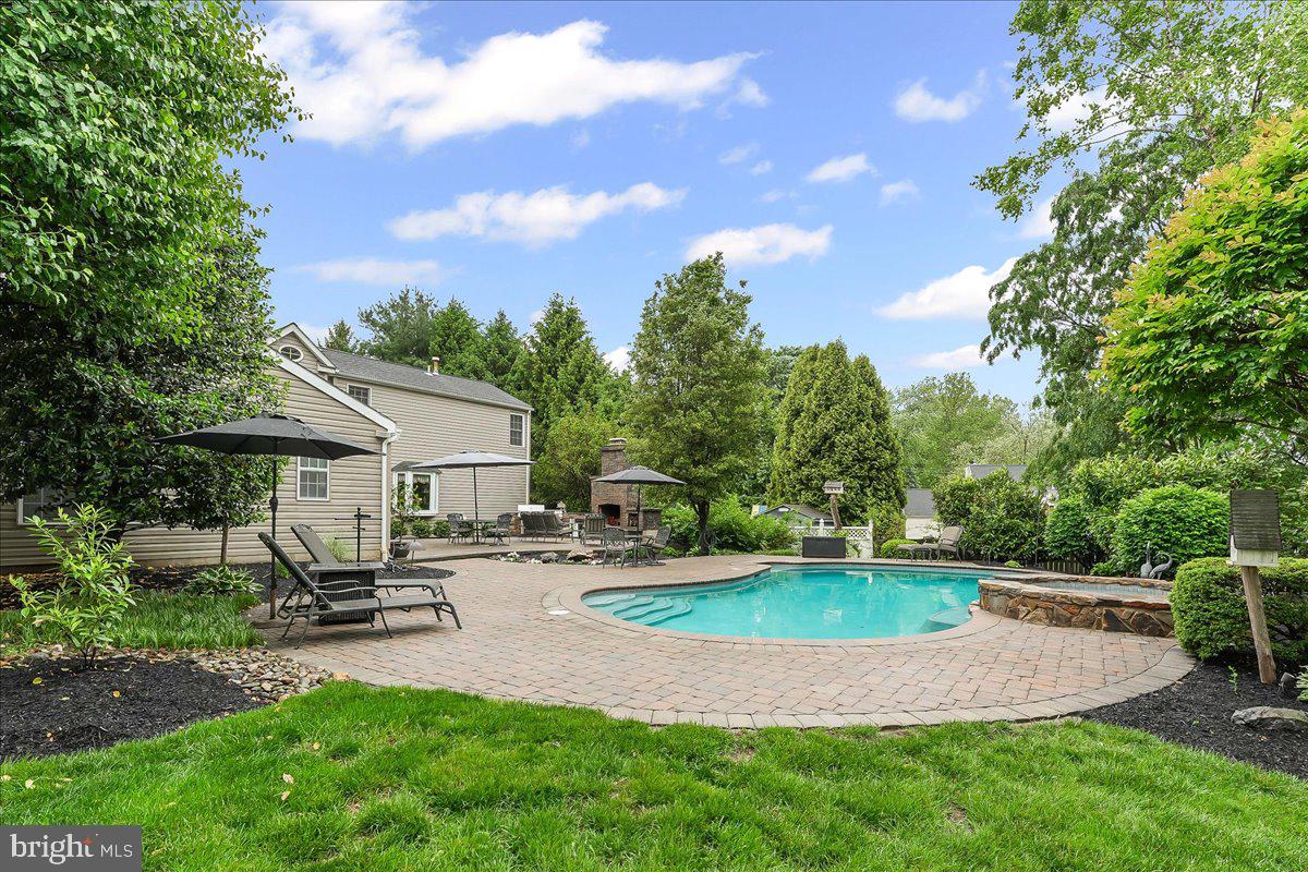 780 Tannery Drive Wayne, PA 19087 - Photo 57 of 59 a swimming pool with outdoor seating and yard