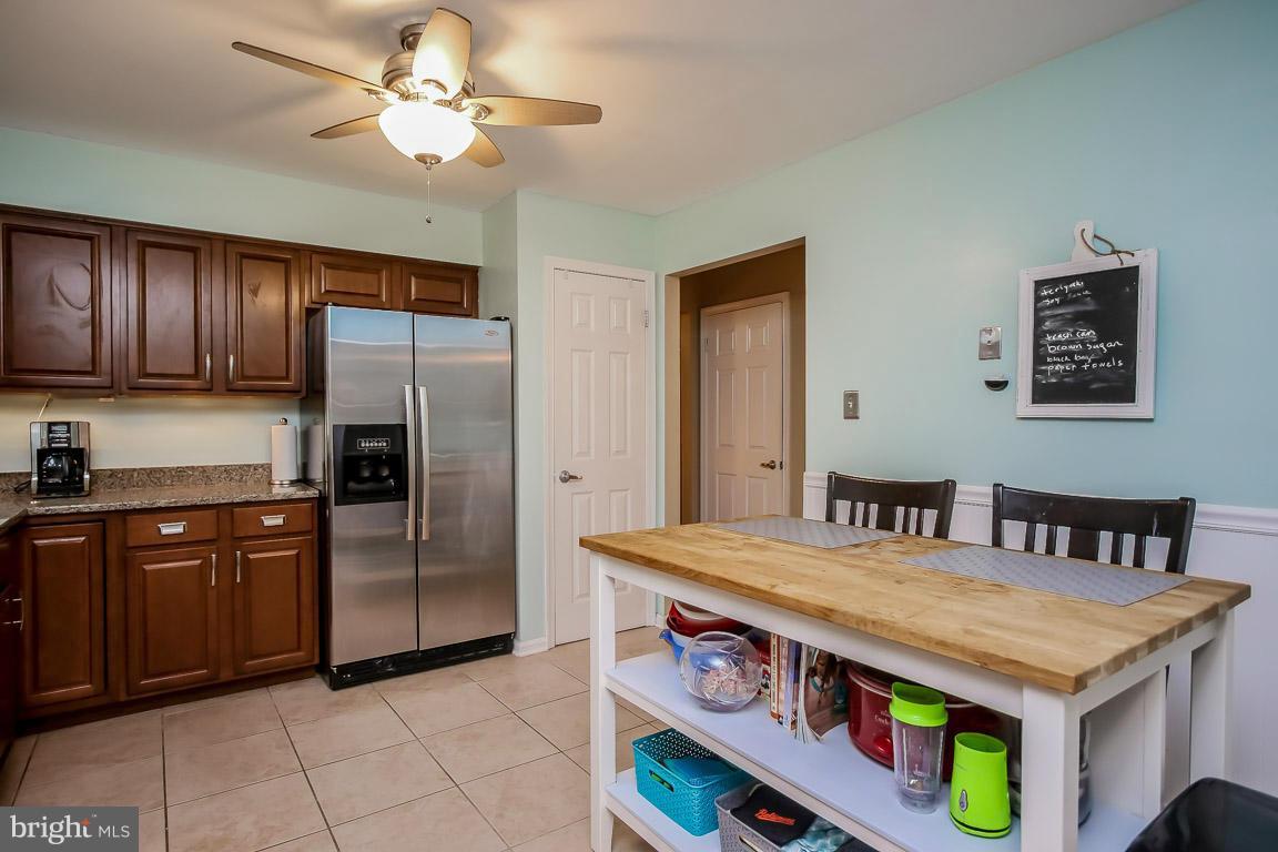 9317 Ramblebrook Road Baltimore, MD 21236 - Photo 3 of 29 Kitchen