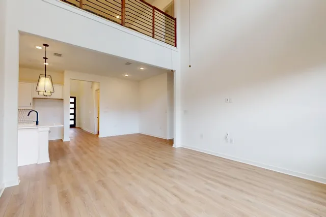 $424,990 | 13111 Geary Drive, Austin, TX 78610