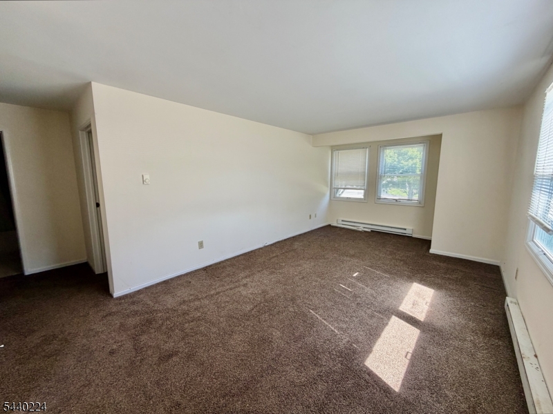 7 Oak Ridge Road West Milford, NJ 07435 - Photo 5 of 7