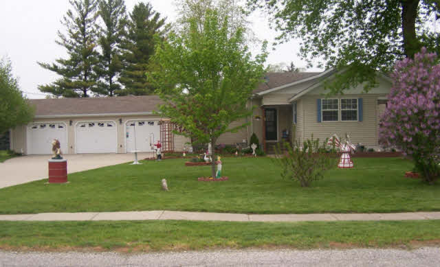 613 South Westervelt Road Saginaw, MI 48604 - Photo 2 of 9 31190208-1.JPG