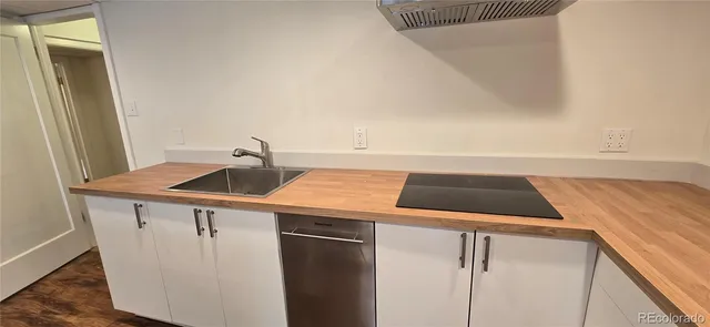 $2,100 | 2940 19th Street, Boulder, CO 80304