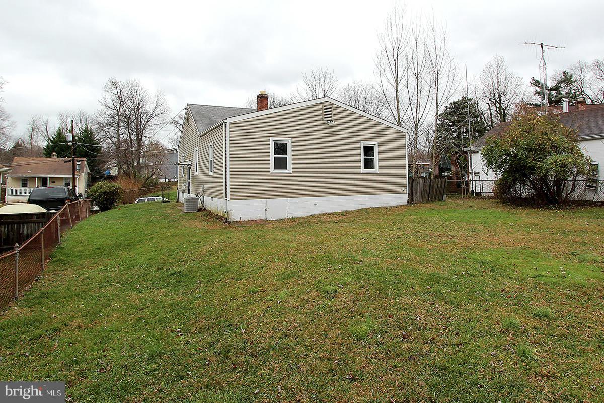 12002 Colin Road Silver Spring, MD 20906 - Photo 3 of 30 Exterior (Rear)