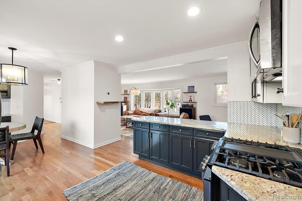 3267 Greentree Road Bloomfield Hills, MI 48304 - Photo 17 of 75