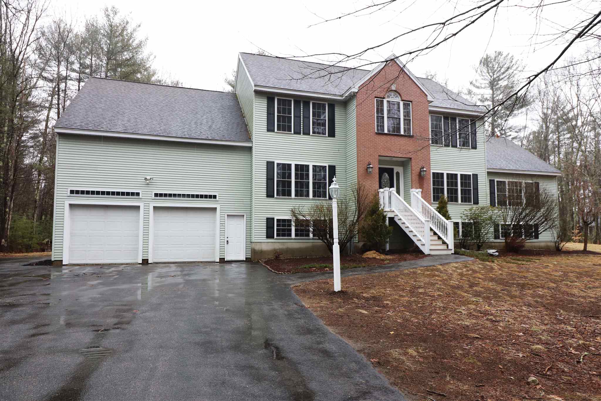 72 Drinkwater Road Exeter, NH 03833 - Photo 2 of 22 Gallery Image 2