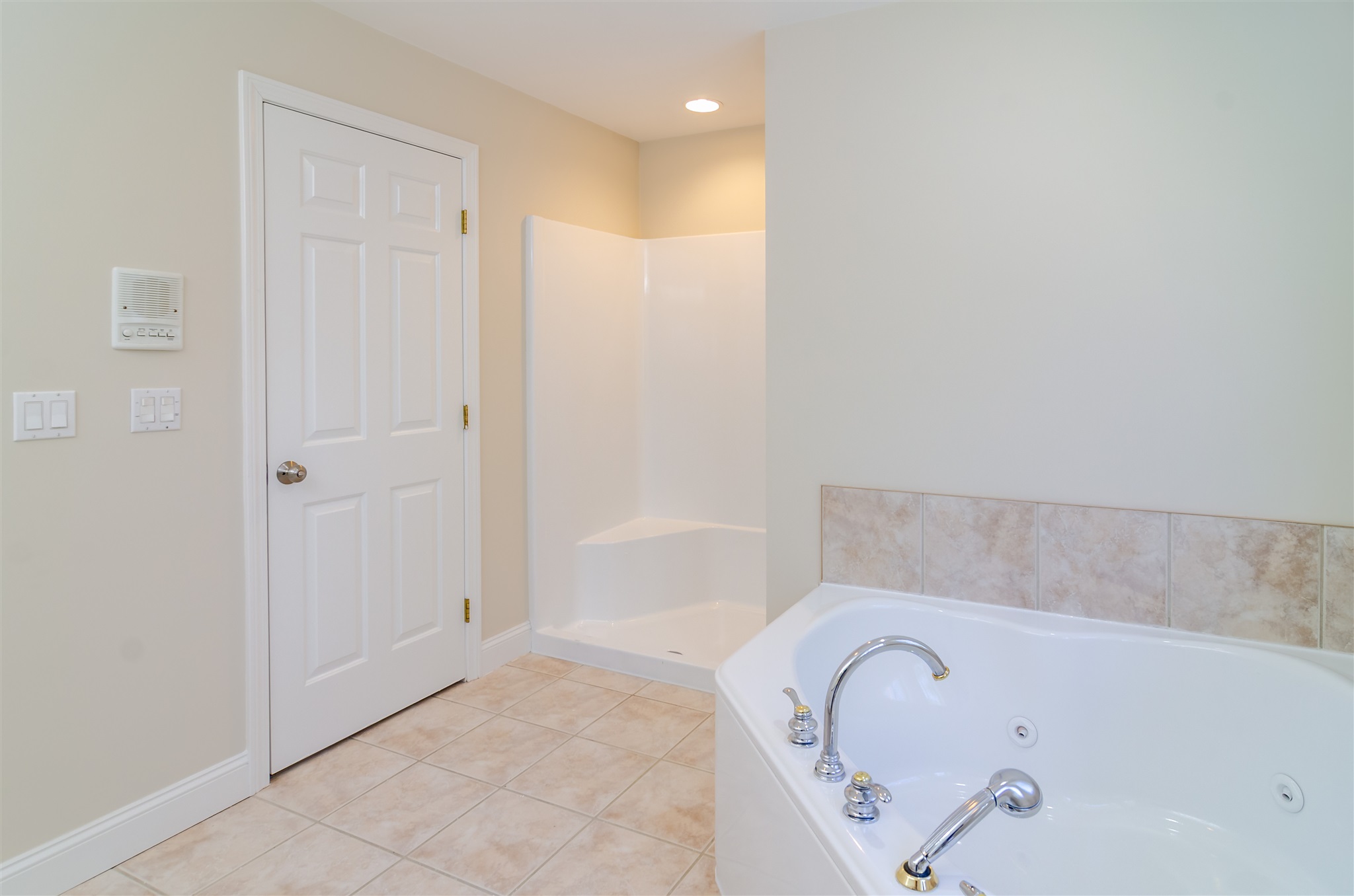 72 Drinkwater Road Exeter, NH 03833 - Photo 14 of 22 Gallery Image 14