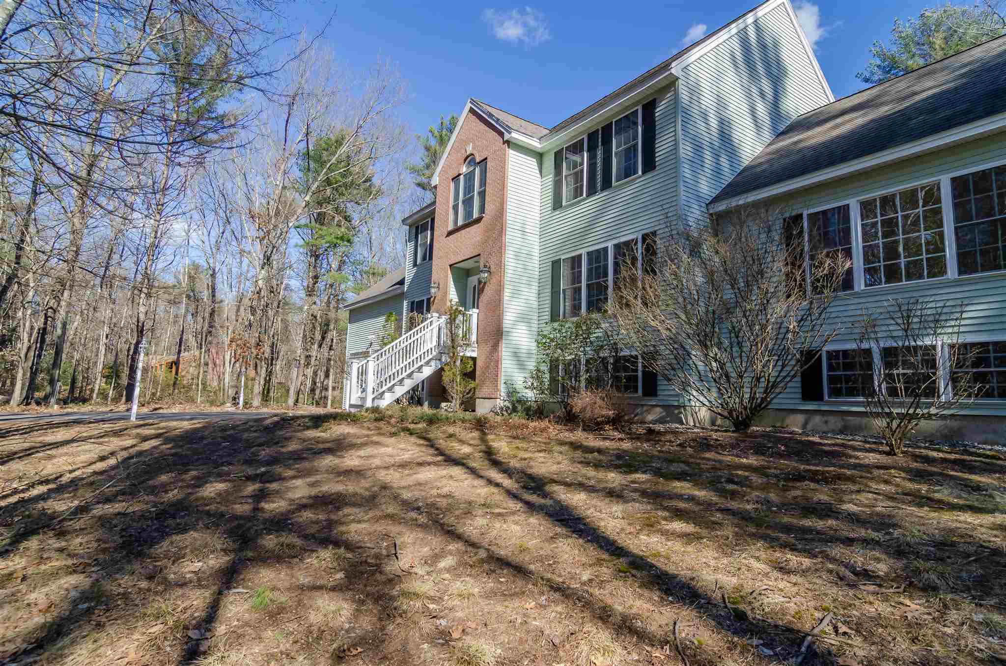 72 Drinkwater Road Exeter, NH 03833 - Photo 3 of 22 Gallery Image 3