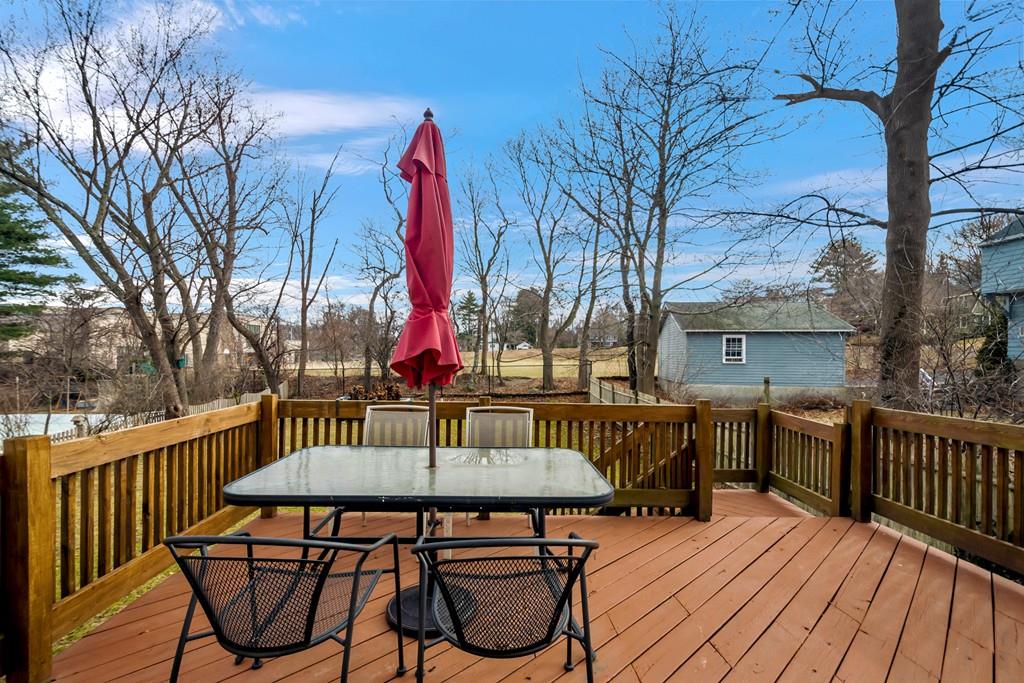 34 Oneida Road Winchester, MA 01890 - Photo 26 of 27 Gallery Image 26