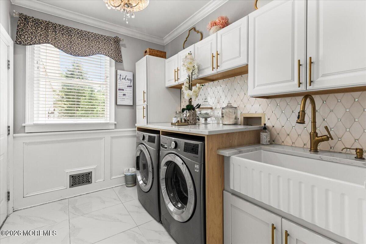 422 Everett Road Lincroft, NJ 07738 - Photo 36 of 92 36-Laundry