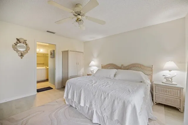 $1,950 | 880 Bird Bay Drive West, Unit 106, Venice, FL 34285