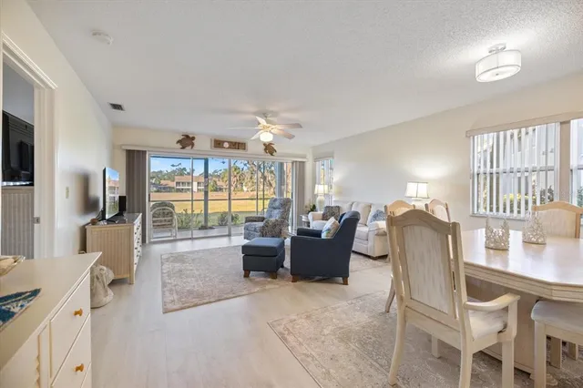 $1,950 | 880 Bird Bay Drive West, Unit 106, Venice, FL 34285