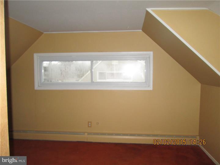 63 Idolstone Road Levittown, PA 19057 - Photo 8 of 10 Bedroom