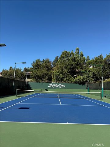 $2,195,000 | 2790 Woodwardia Drive, Los Angeles, CA 90077