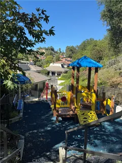 $2,195,000 | 2790 Woodwardia Drive, Los Angeles, CA 90077