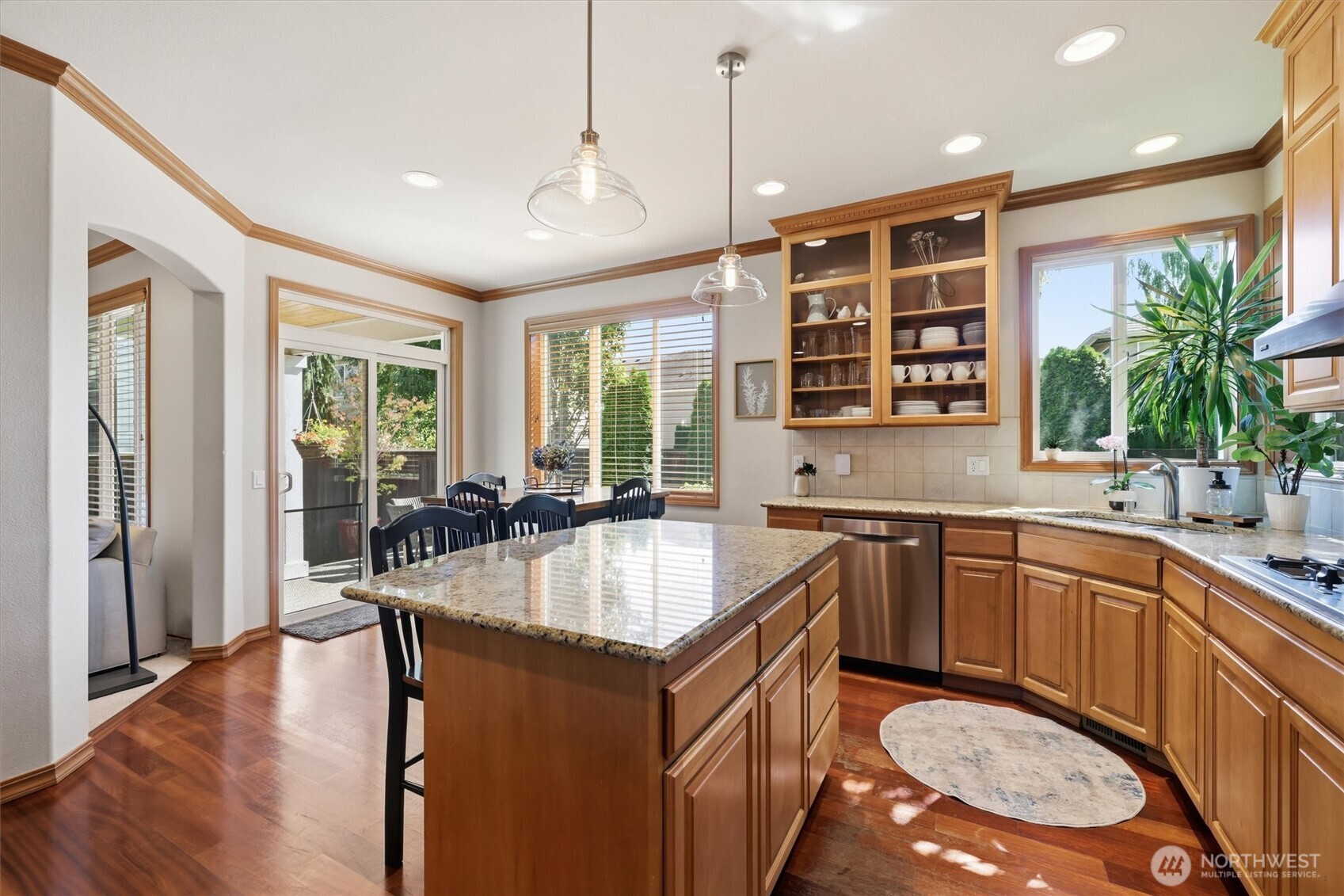 4006 214th Street Southeast Bothell, WA 98021 - Photo 7 of 39 Gallery Image 7