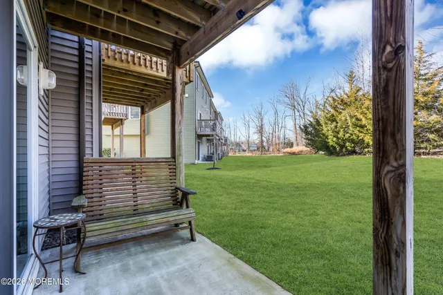 $399,999 | 19 Berkeley Crossings Way, Unit 319, Bayville, NJ 08721