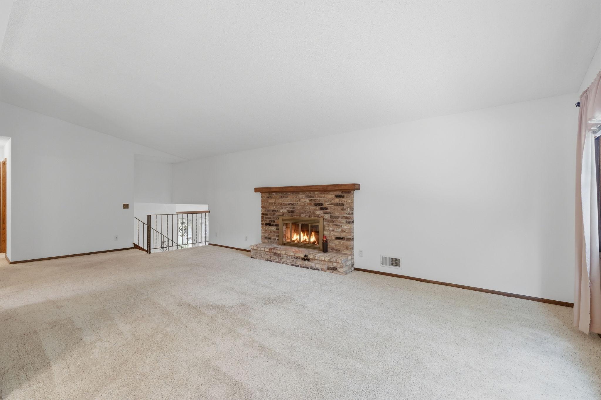 16500 Lake Ridge Drive Maple Grove, MN 55311 - Photo 6 of 39