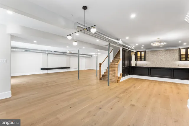 a view of a entryway of a house