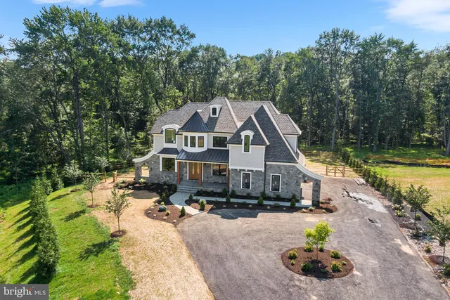 $1,460,000 | 153 Kirk Road, Garnet Valley, PA 19060