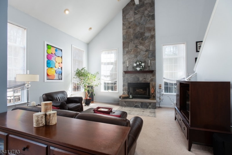 2 Ridge Road Green Brook, NJ 08812 - Photo 12 of 36