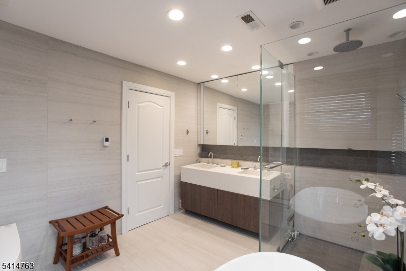 2 Ridge Road Green Brook, NJ 08812 - Photo 19 of 36
