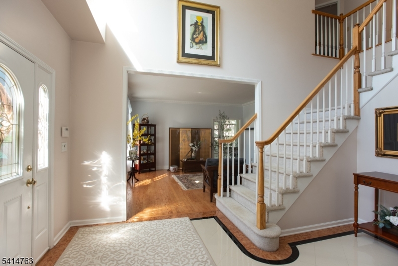 2 Ridge Road Green Brook, NJ 08812 - Photo 3 of 36