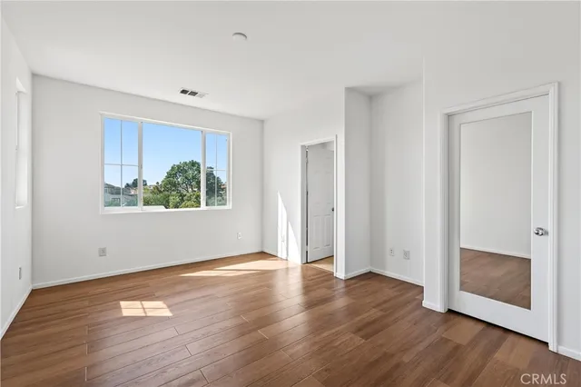 $849,900 | 229 East 220th Street, Carson, CA 90745