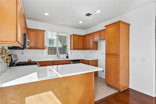 $849,900 | 229 East 220th Street, Carson, CA 90745