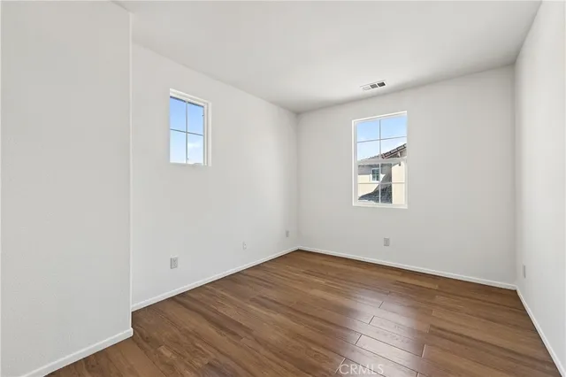 $849,900 | 229 East 220th Street, Carson, CA 90745