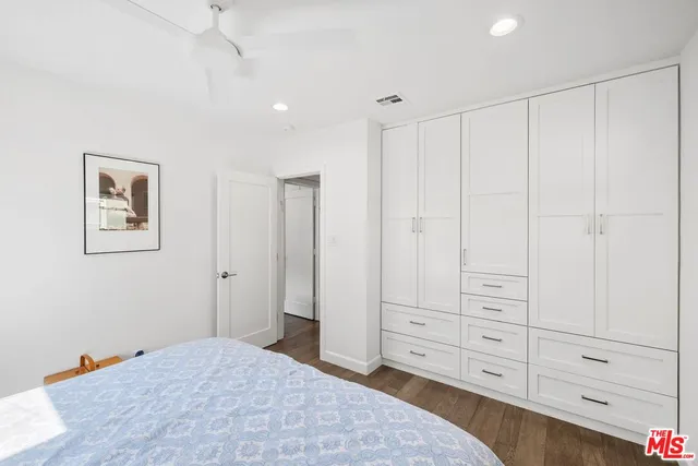 $1,995,000 | 2342 Beverwil Drive, Los Angeles, CA 90034