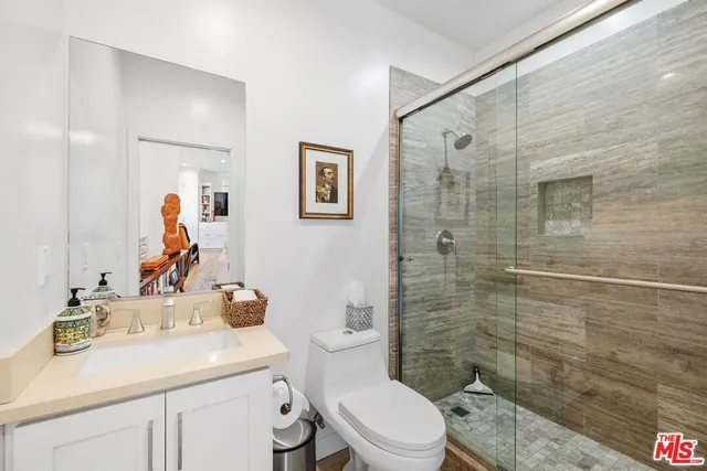 $1,995,000 | 2342 Beverwil Drive, Los Angeles, CA 90034