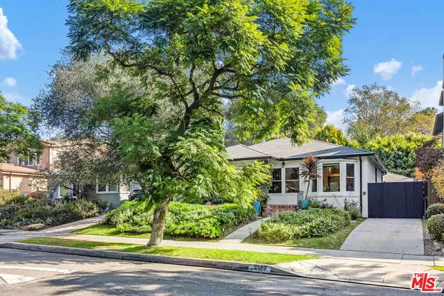$1,995,000 | 2342 Beverwil Drive, Los Angeles, CA 90034