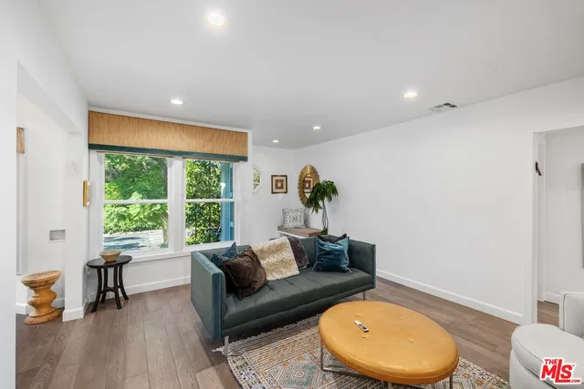 $1,995,000 | 2342 Beverwil Drive, Los Angeles, CA 90034