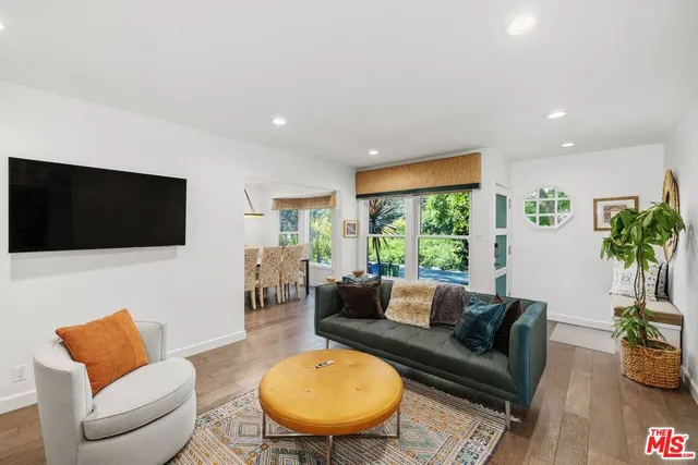 $1,995,000 | 2342 Beverwil Drive, Los Angeles, CA 90034