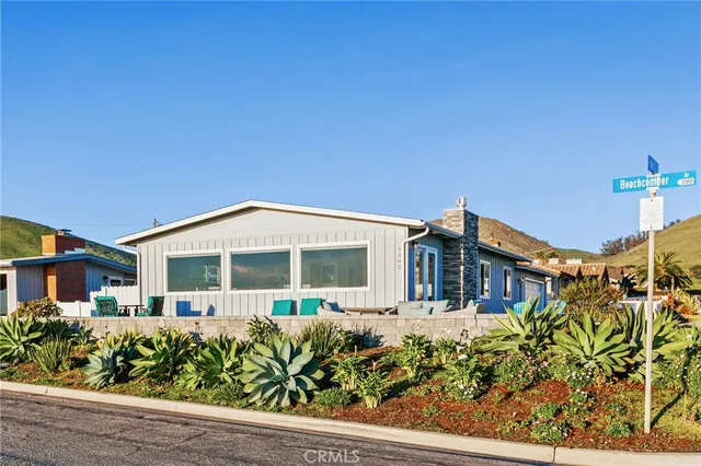 $2,589,000 | 3302 Beachcomber Drive, Morro Bay, CA 93442