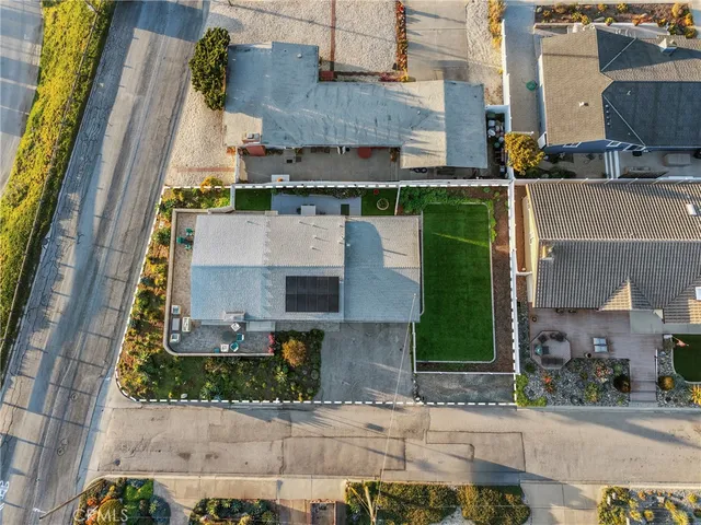 $2,589,000 | 3302 Beachcomber Drive, Morro Bay, CA 93442