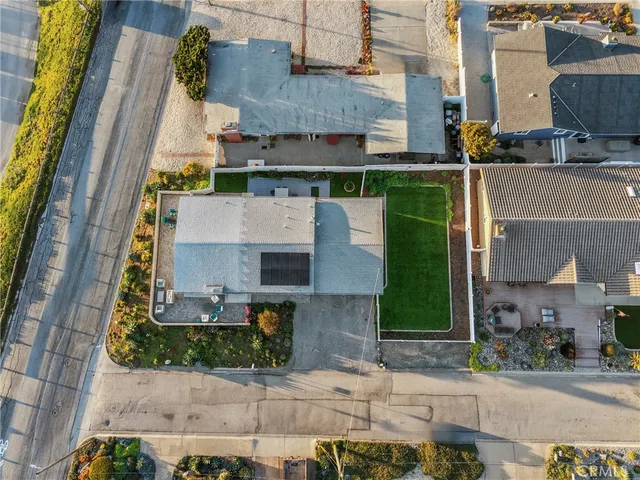 $2,589,000 | 3302 Beachcomber Drive, Morro Bay, CA 93442