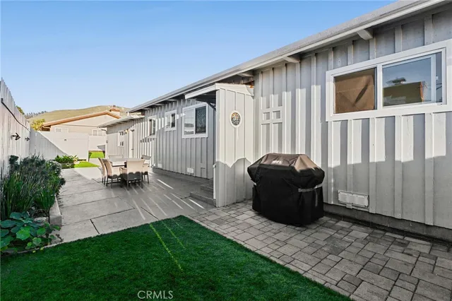 $2,589,000 | 3302 Beachcomber Drive, Morro Bay, CA 93442