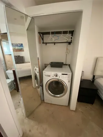 $1,650 | 635 8th Street, Unit 203, Miami Beach, FL 33139