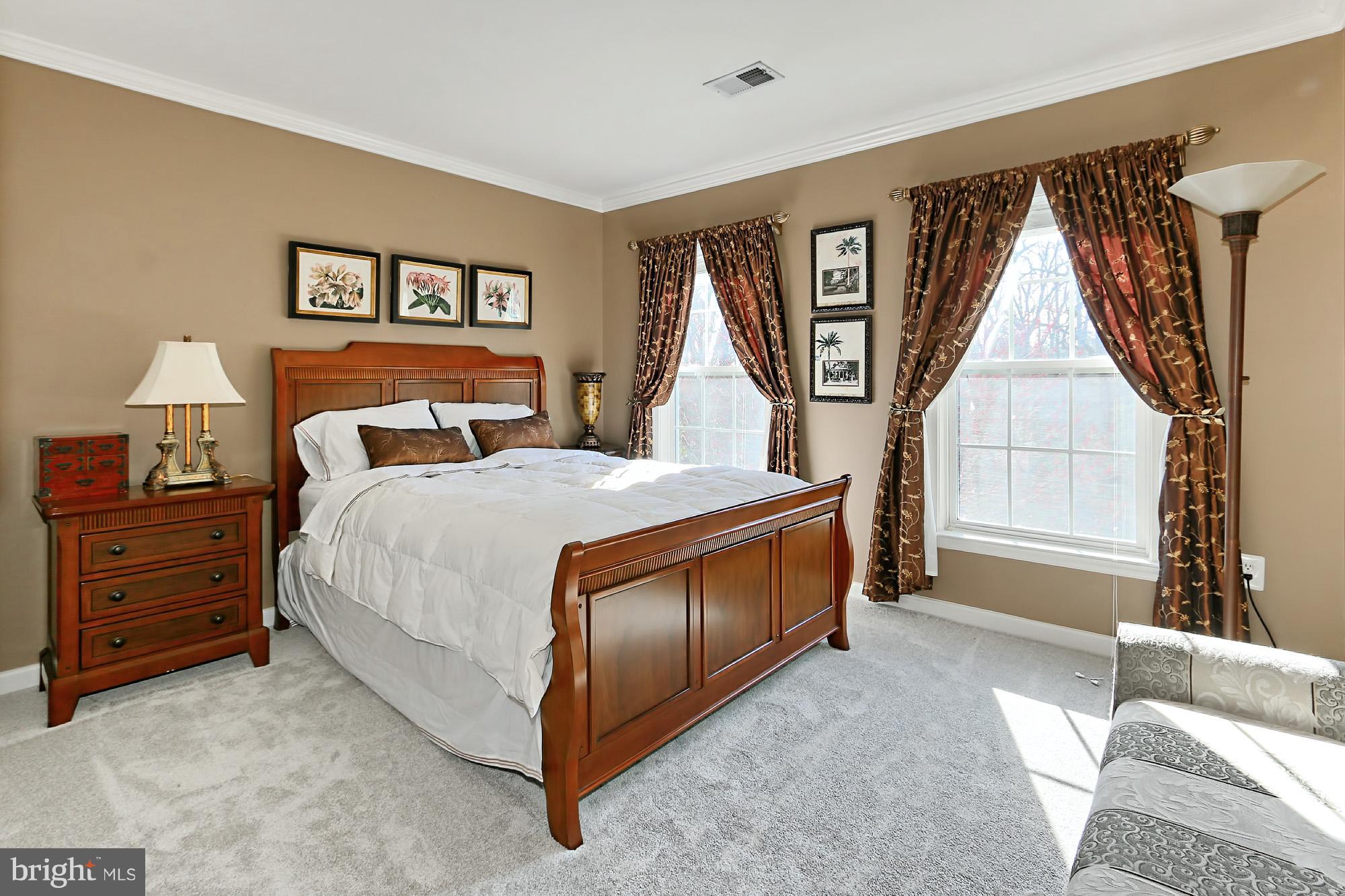 6160 Cobbs Road Alexandria, VA 22310 - Photo 20 of 30 Large bedrooms