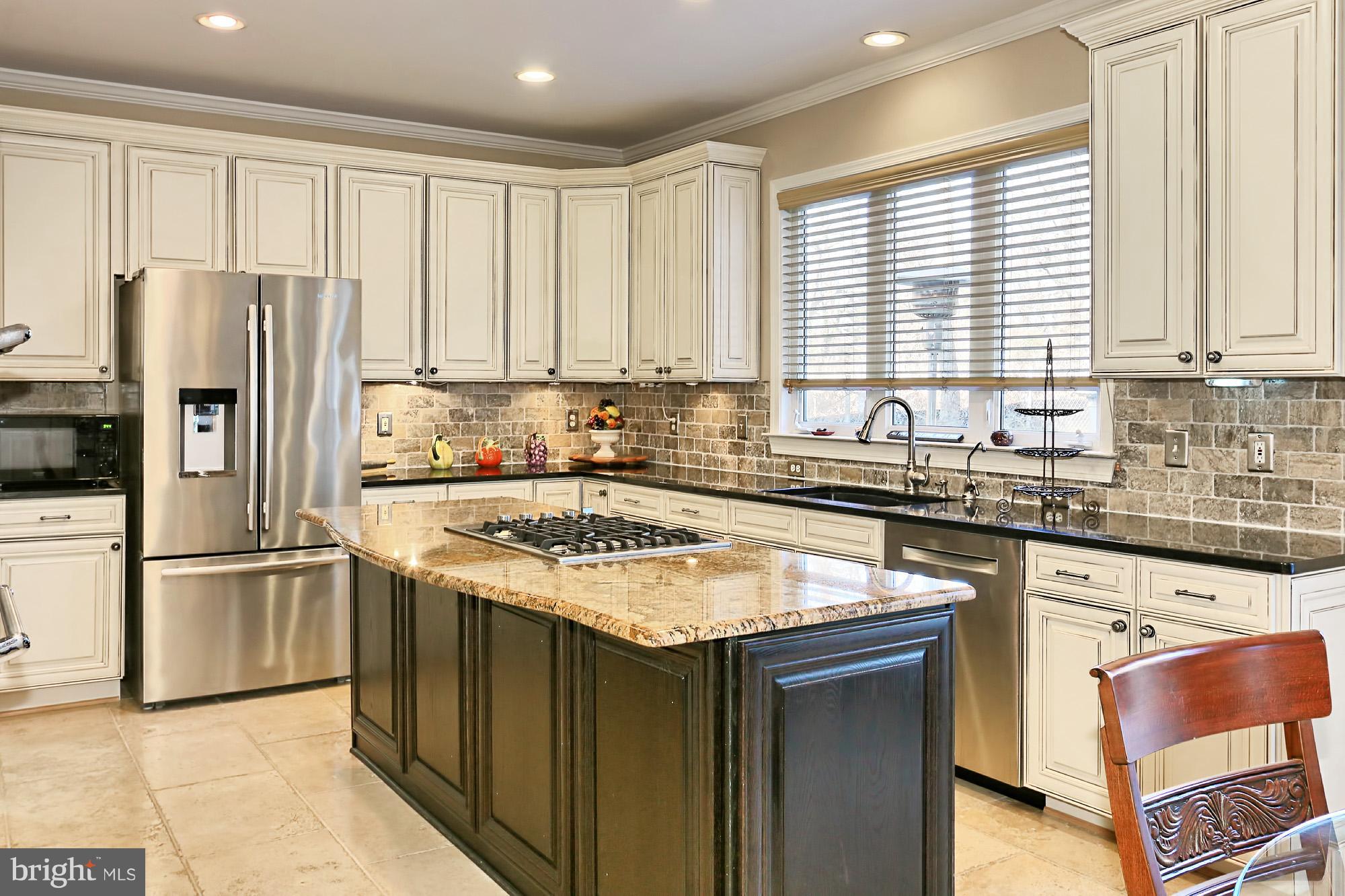 6160 Cobbs Road Alexandria, VA 22310 - Photo 8 of 30 Kitchen