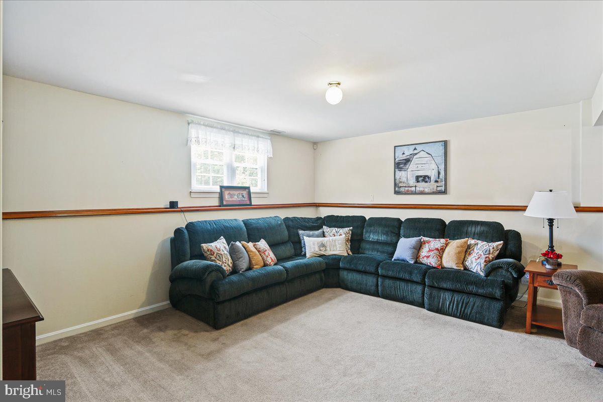 8480 Tipton Drive Laurel, MD 20723 - Photo 25 of 40