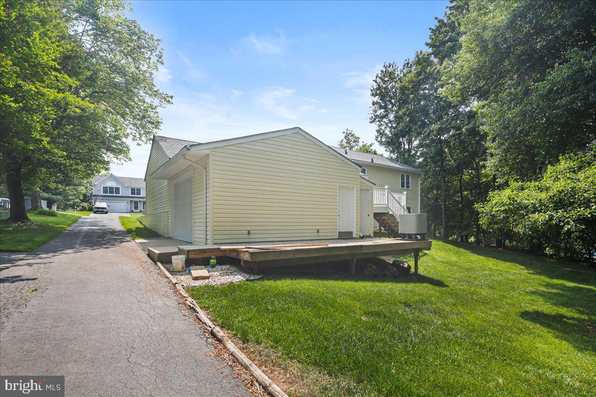 8480 Tipton Drive Laurel, MD 20723 - Photo 36 of 40