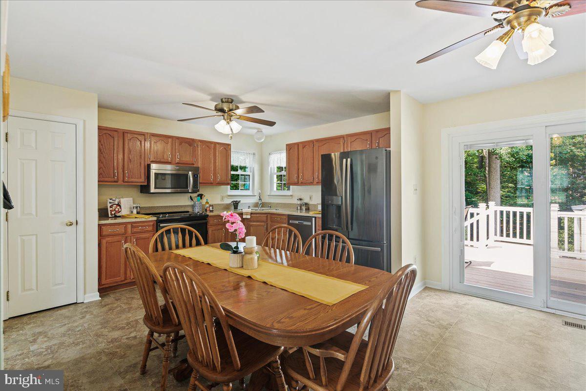 8480 Tipton Drive Laurel, MD 20723 - Photo 10 of 40