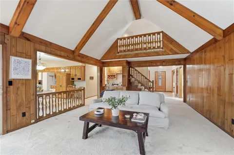 $425,000 | 8003 Mullen Road, Lenexa, KS 66215