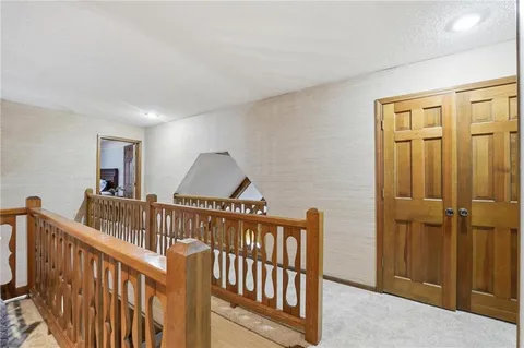 $425,000 | 8003 Mullen Road, Lenexa, KS 66215