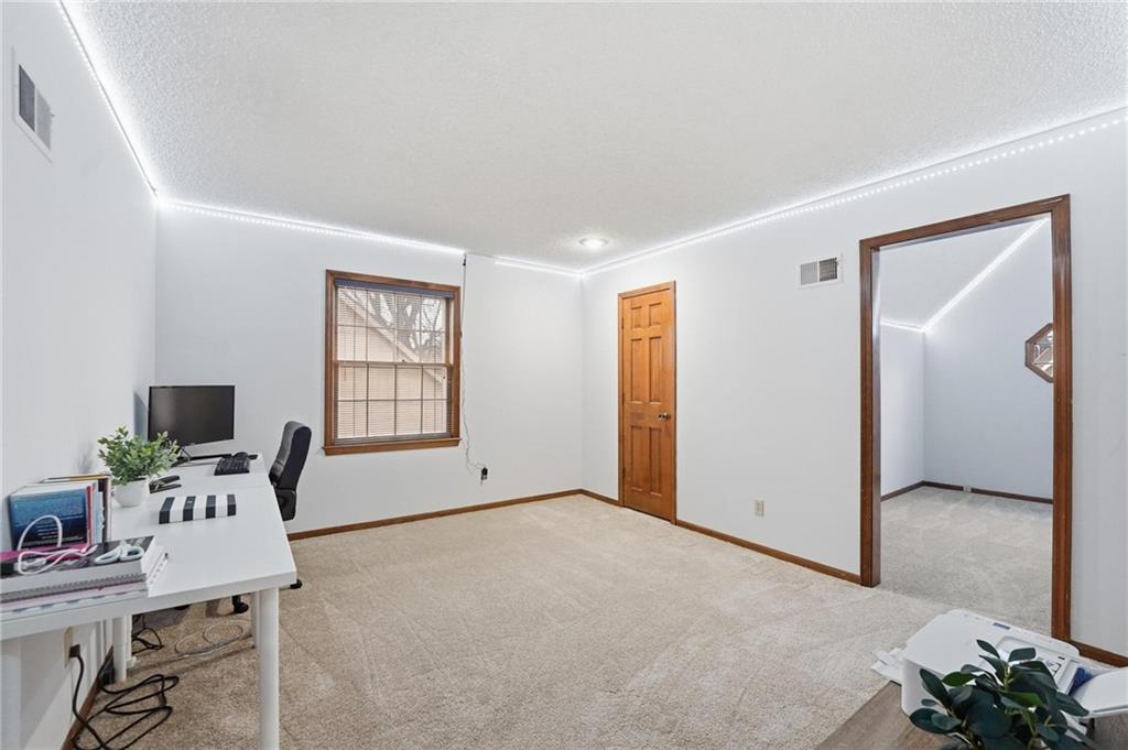 8003 Mullen Road Lenexa, KS 66215 - Photo 40 of 63