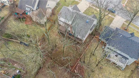 $425,000 | 8003 Mullen Road, Lenexa, KS 66215